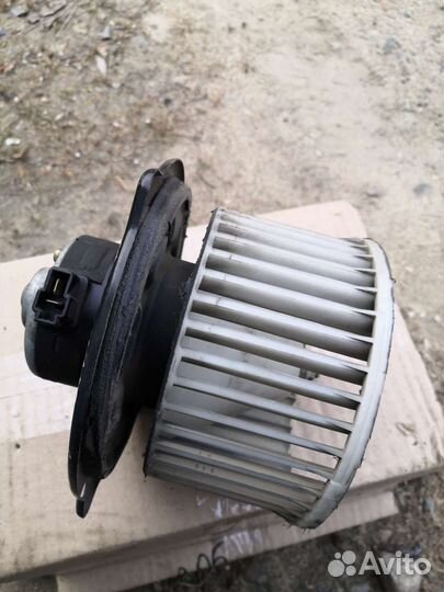 Мотор печки Toyota Starlet