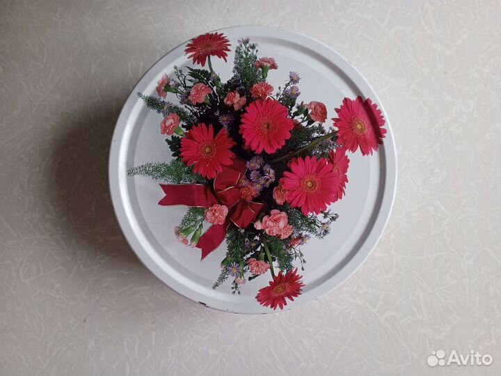 Банки жестяные