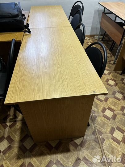 Рабочий стол / парта