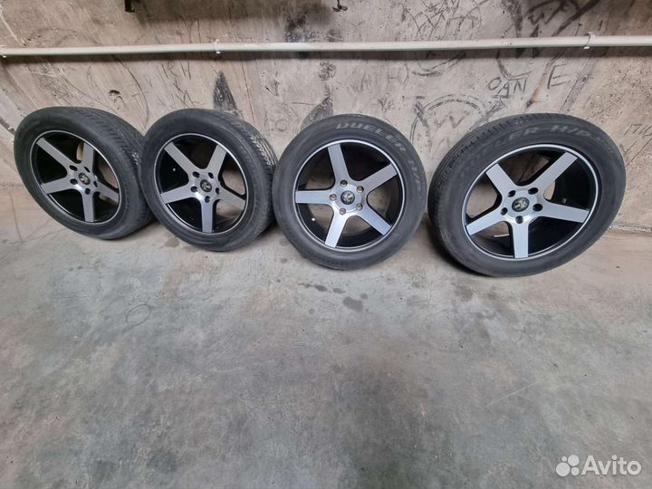 Bridgestone Dueler H/P Sport 285/50 R20