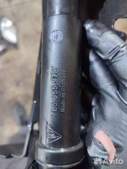 Форсунка омывателя фар правая Porsche cayenne 955