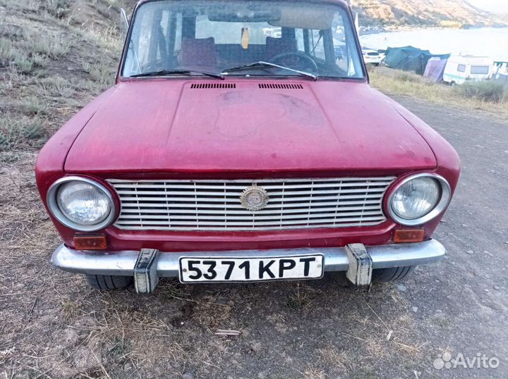 Оригинальную решётку ваз 2102