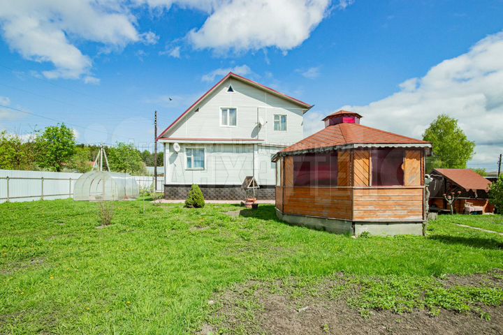 Дом 160 м² на участке 8,5 сот.