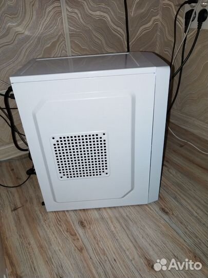 Игровой пк,белый,бюджетный