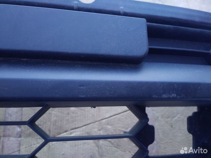 Решетка переднего бампера Skoda Kodiaq