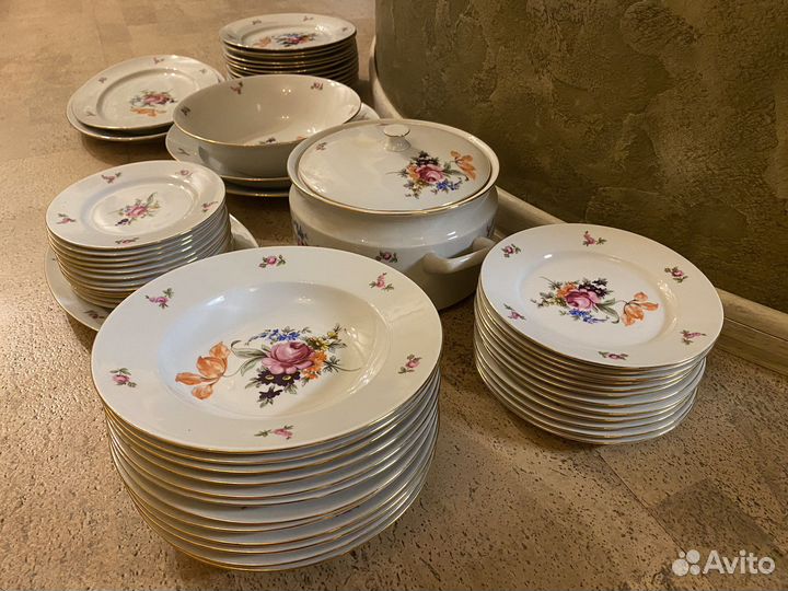 Набор столовой посуды