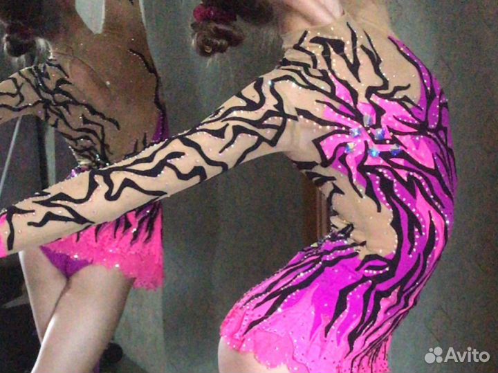 Купальник гимнастический для выступлений