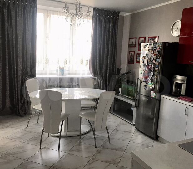 2-к. квартира, 80 м², 14/16 эт.