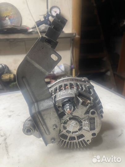 Генератор infiniti qx50 3.7L