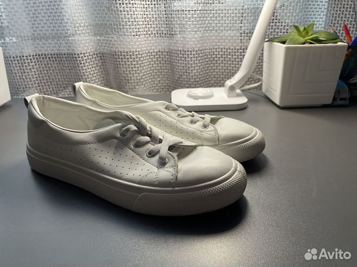 Кеды женские натуральная кожа 40