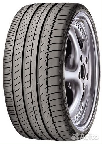 Michelin Pilot Super Sport 305/30 R22 105Y