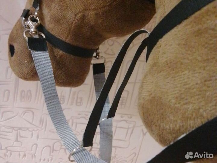 Уздечка и мартингалы из кожи для хоббихорсов