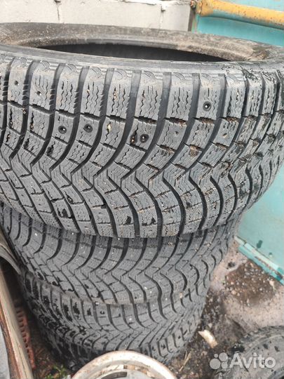 Michelin Latitude X-Ice North 2 275/45 R20