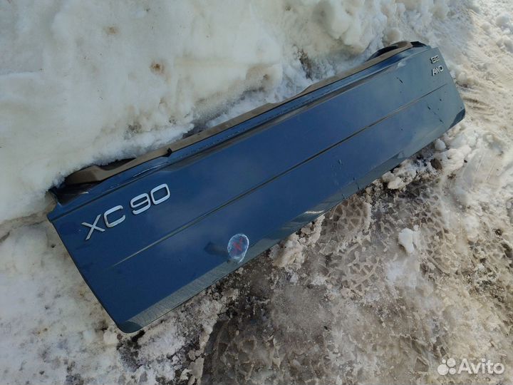 Крышка багажника нижняя Volvo XC90 1