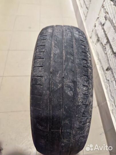 Kumho Solus KH17 185/60 R15 88H