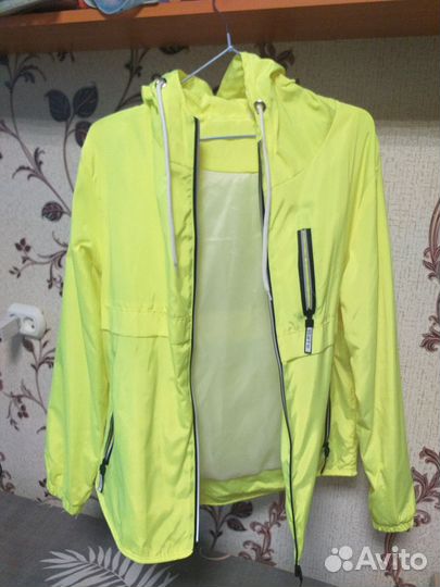 Ветровка-дождевик