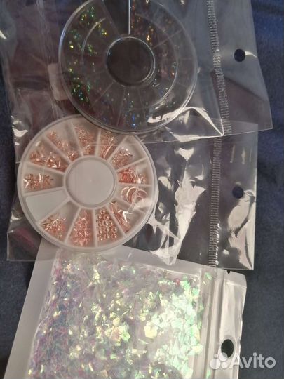 Стразы для ногтей