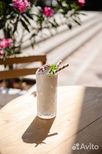 Бармен-администратор