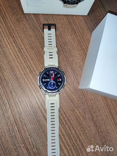 Смарт часы Amazfit T Rex