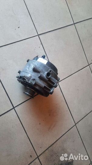 Генератр на Мерседес w210 w220