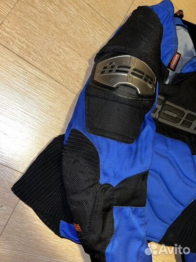 Мотокуртка