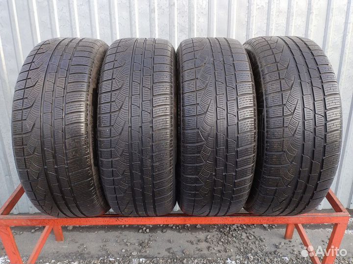 Pirelli Winter Sottozero II 245/50 R18 100