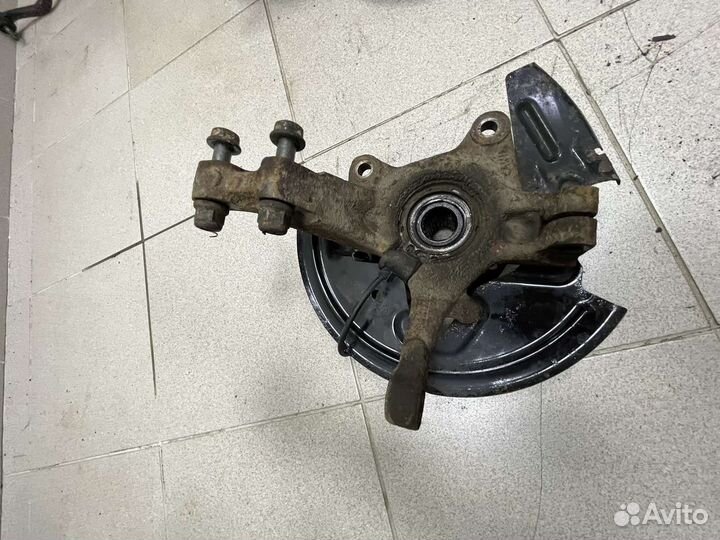 Кулак поворотный Almera G15 правый