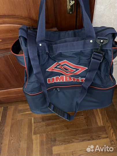 Спортивная сумка umbro