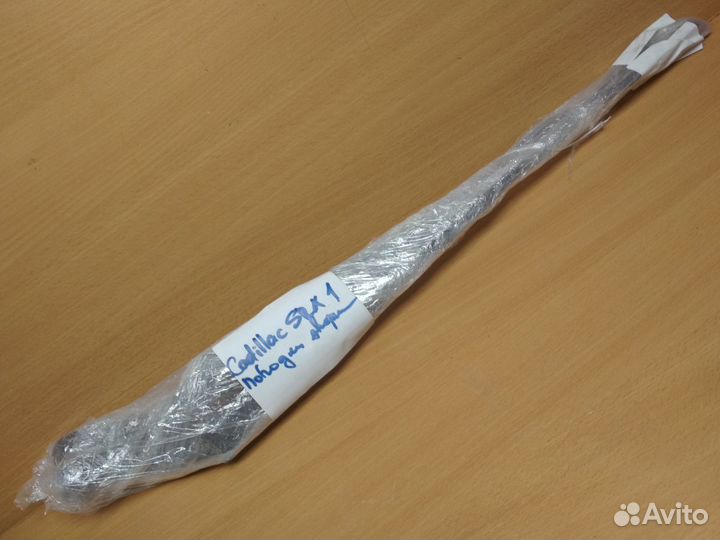 Поводки дворников, Cadillac SRX 1