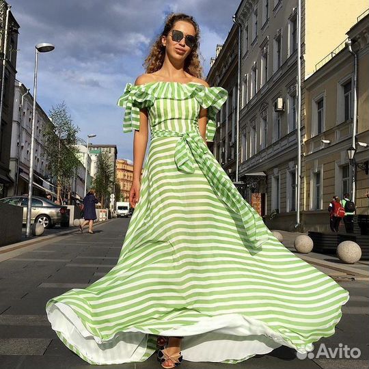 Вечернее платье на выпускной Ln family 42 размер