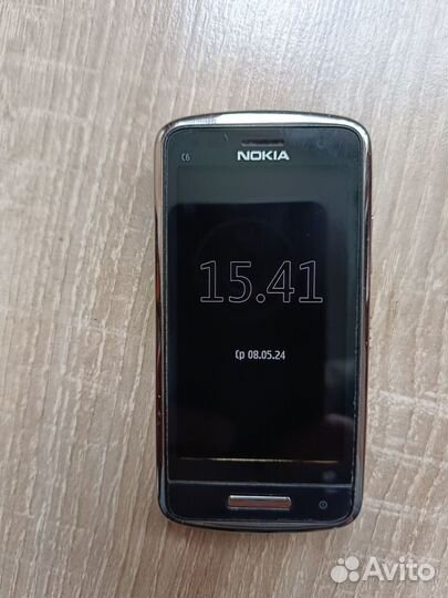 Nokia C6-01