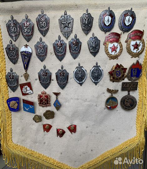 Знаки СССР части жетоны