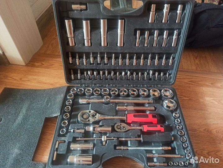 Набор инструментов 94 предмета