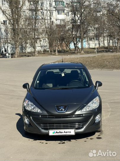Peugeot 308 1.6 МТ, 2010, 117 000 км