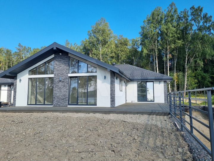 Коттедж 120,9 м² на участке 6,4 сот.