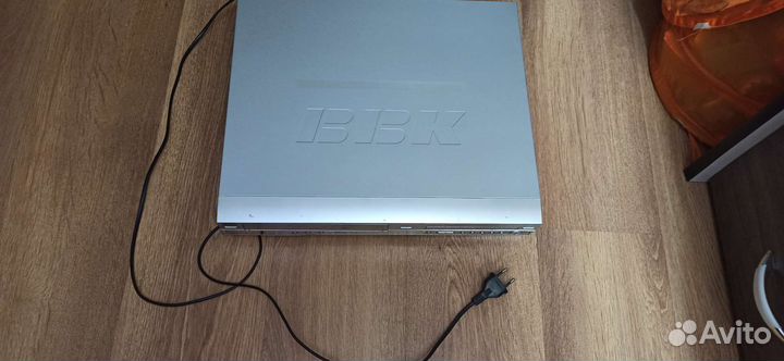 Видеомагнитофон BBK DVD/VHS recorder (DW9938S)