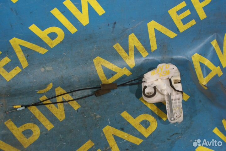 Замок передней левой двери Mitsubishi ASX