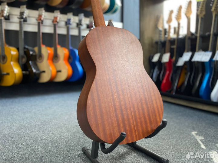 Гитара классическая