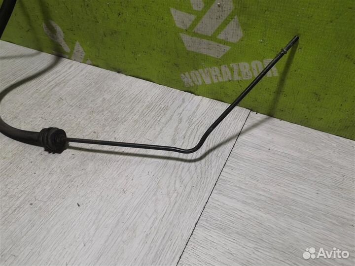 Трубка цилиндра сцепления Шкода Октавия А4