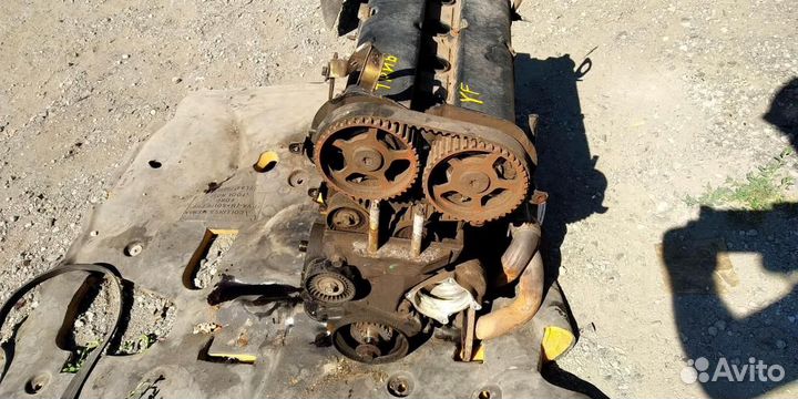 Двс без навесного Mazda Tribute 01-07г