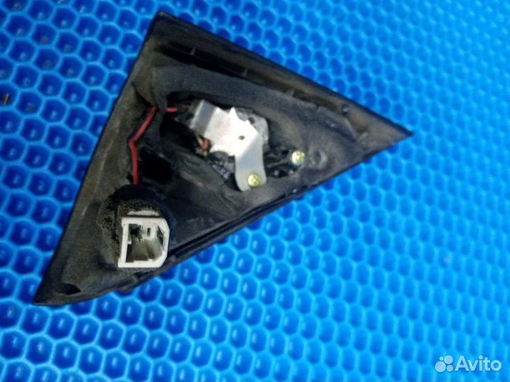 Уголок передний правый Hyundai Sonata EF G4GC 2007