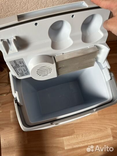 АВТОМОБИЛЬНЫЙ холодильник термобокс