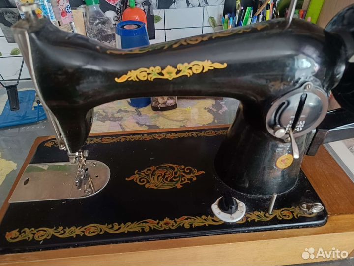 Швейная машинка