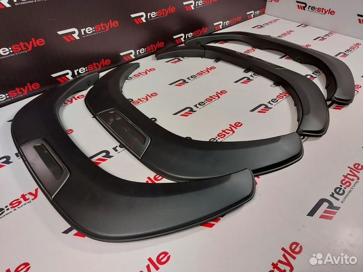 Фендера Toyota Hilux Pick Up с 2020 D1674