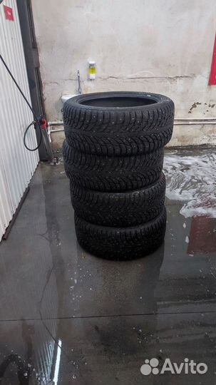 Nokian Tyres Hakkapeliitta 9 SUV 275/40 R21