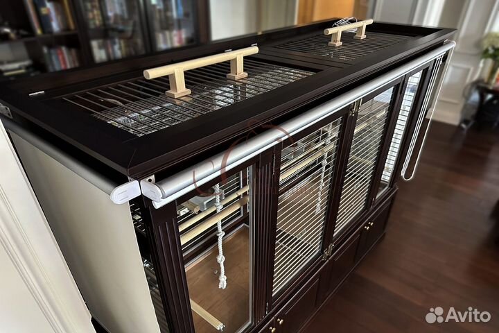 Клетка витрина для попугаев 