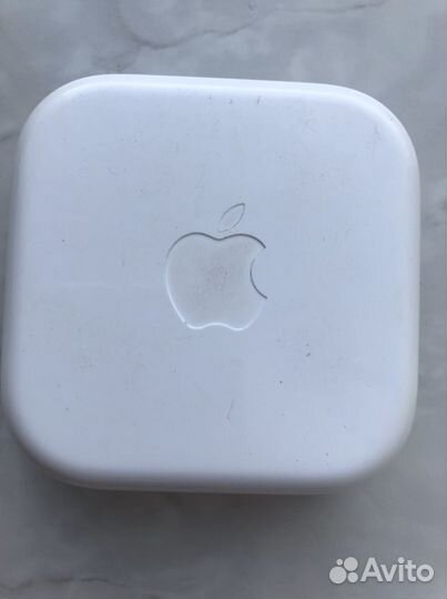 Наушники для iPhone проводные