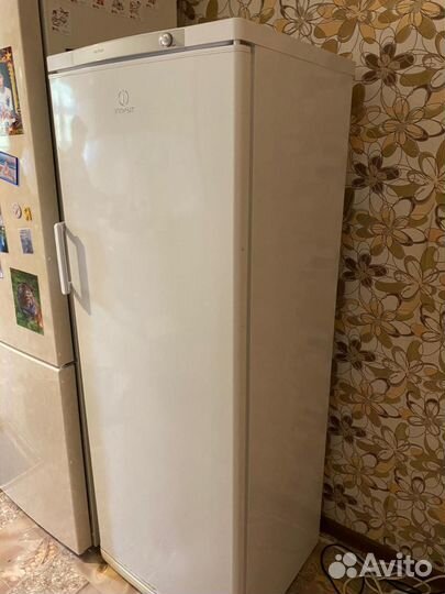 Морозильная камера indesit sfr 167 nf