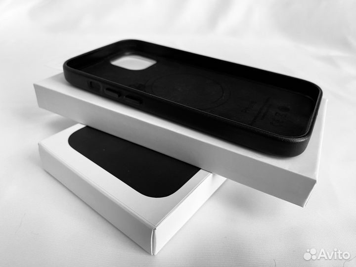 Кожаный чехол iPhone Leather MagSafe 12, 13, 14