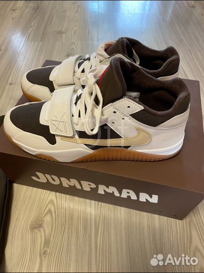 Travis Scott x Jordan Jumpman Jack «Sail»